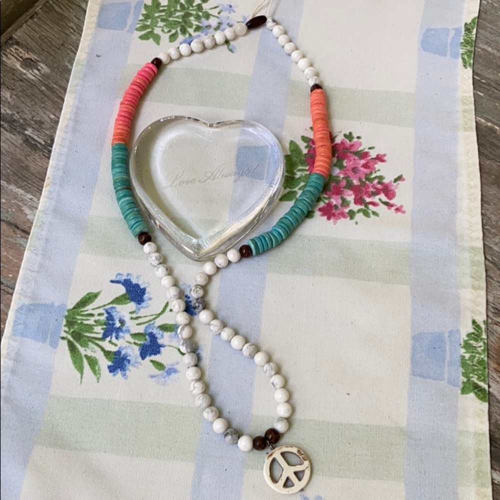 BOHO HANDMADE NECKLACE